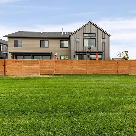 Luxury Townhome On The Park With Bridger Mtn Views Bozeman Ngoại thất bức ảnh